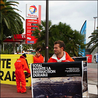 Greenpeace à Nice Greenpeace à Nice