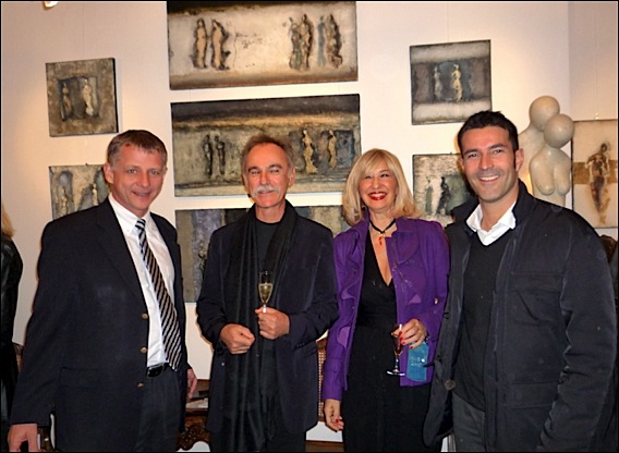 Galerie Le Saint Graal La Colle sur Loup::Benoît Kandel, premier adjoint au maire de Nice, l'artiste Marc Trabys, Lilas Spak trabys-expo-lg1