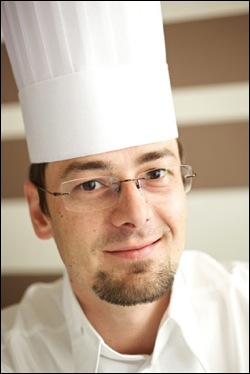 Aix en Provence Le Chef Mickaël Féval prend les cuisines de l’Hôtel Le Pigonnet:: mickael-feval-pigonnet