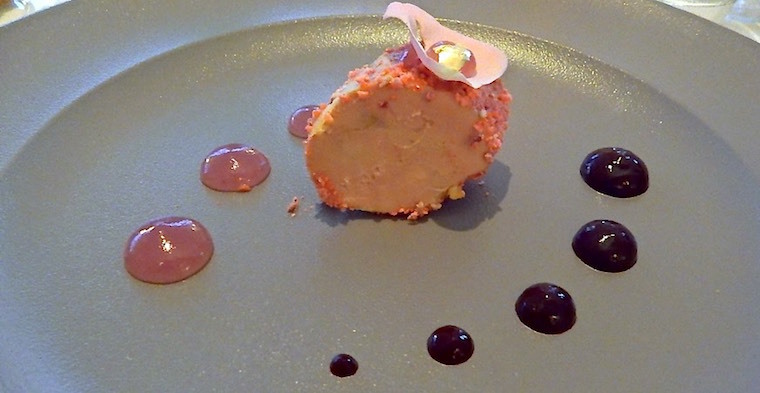 Tiara-yaktsa-foie-gras