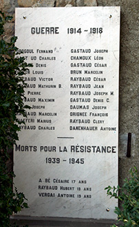 ascros-monument-aux-morts