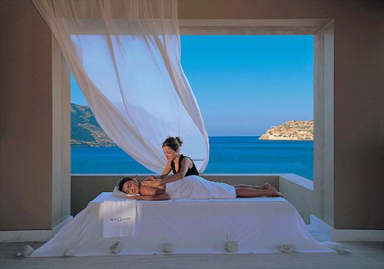 Des soins de rêve comme dans le Blue Palace, Resort & Spa massage-monaco