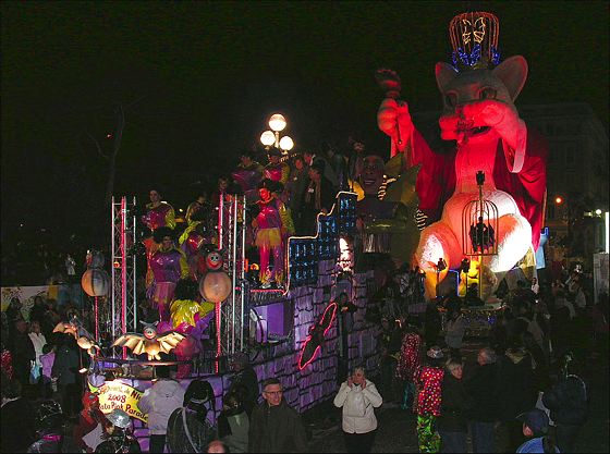 DÉFILÉ DU CARNAVAL 2008 SUR LA PROMENADE DES ANGLAIS