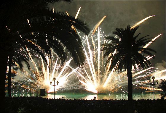 feu artifice carnaval nice 20008