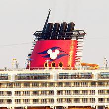 NICE VILLEFRANCHE Croisière avec MICKEY MOUSE sur le DISNEY MAGIC