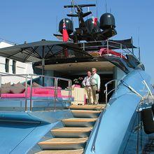 Monaco Yacht Show au port Hercule près de Nice