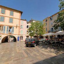 VALBONNE près de Nice Café Photo avec l'Art Tisse