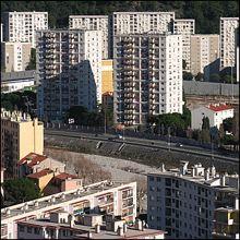 Loin de NICE COTE D'AZUR Banlieues et violences urbaines