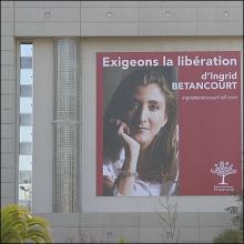 NICE INGRID BETANCOURT Marche blanche Promenade des Anglais Rauba Capeu