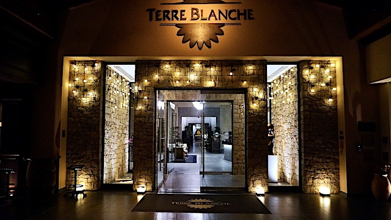Restaurant Le Faventia*, la carte du Chef Quentin André, Terre Blanche Hotel Spa Golf Resort ***** à Tourrettes (Var)