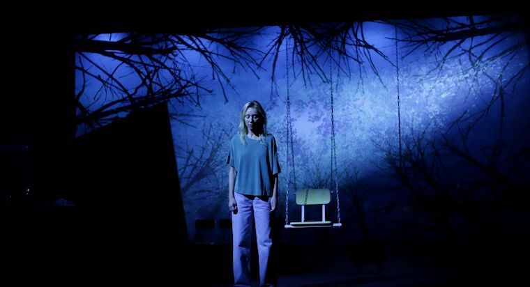 Sylvie Testud Magistrale dans Tout le Monde Savait au Théâtre Anthéa