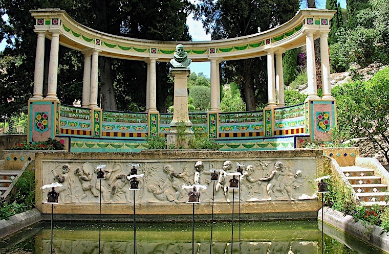 images/news2017/fete-renaissance-vl-top/Menton-fontana-rosa.jpg