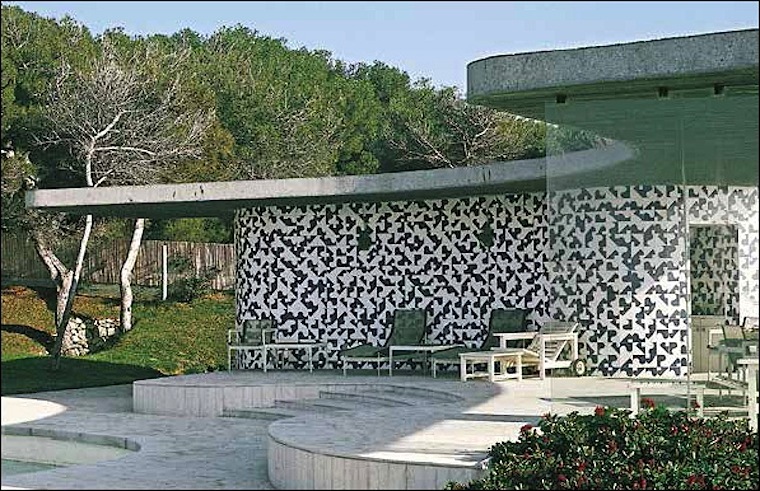 Oscar Niemeyer en France, un Exil créatif Nice RendezVous rayon Livres