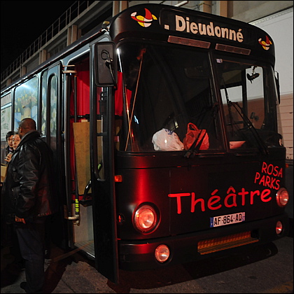 bus-dieudonne