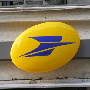 la-poste-jaune