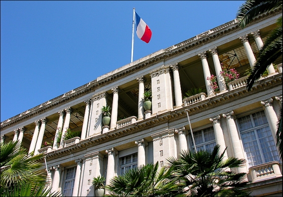 nice-la-prefecture-drapeau