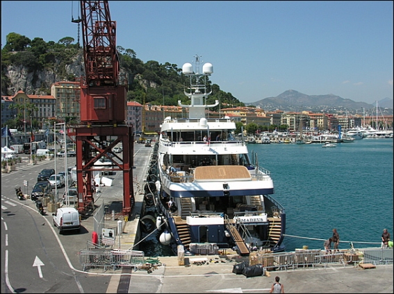 port-nice-grue-lg