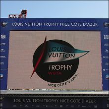 vuitton-trophy