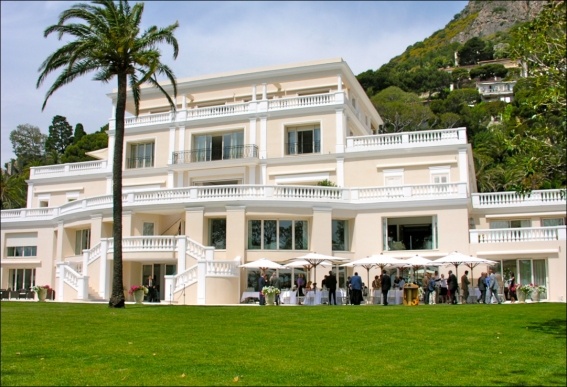 cap-estel-mansion