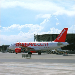 easyJet-nice-airport