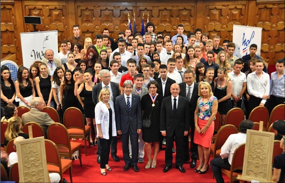 Nice Remise des médailles départementales du Concours « Un des Meilleurs Apprentis de France »:: maf-2014-lg
