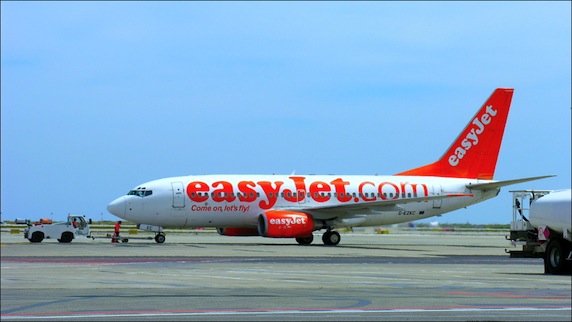 nice-easyjet-tarmac