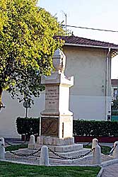 Monument aux Morts de La Trinité