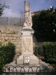 Le monument aux Morts de Berre-les-Alpes