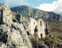 Duranus : les ruines de Roccasparviera