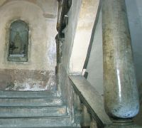 nice-escalier-palais-cais-de-gilette